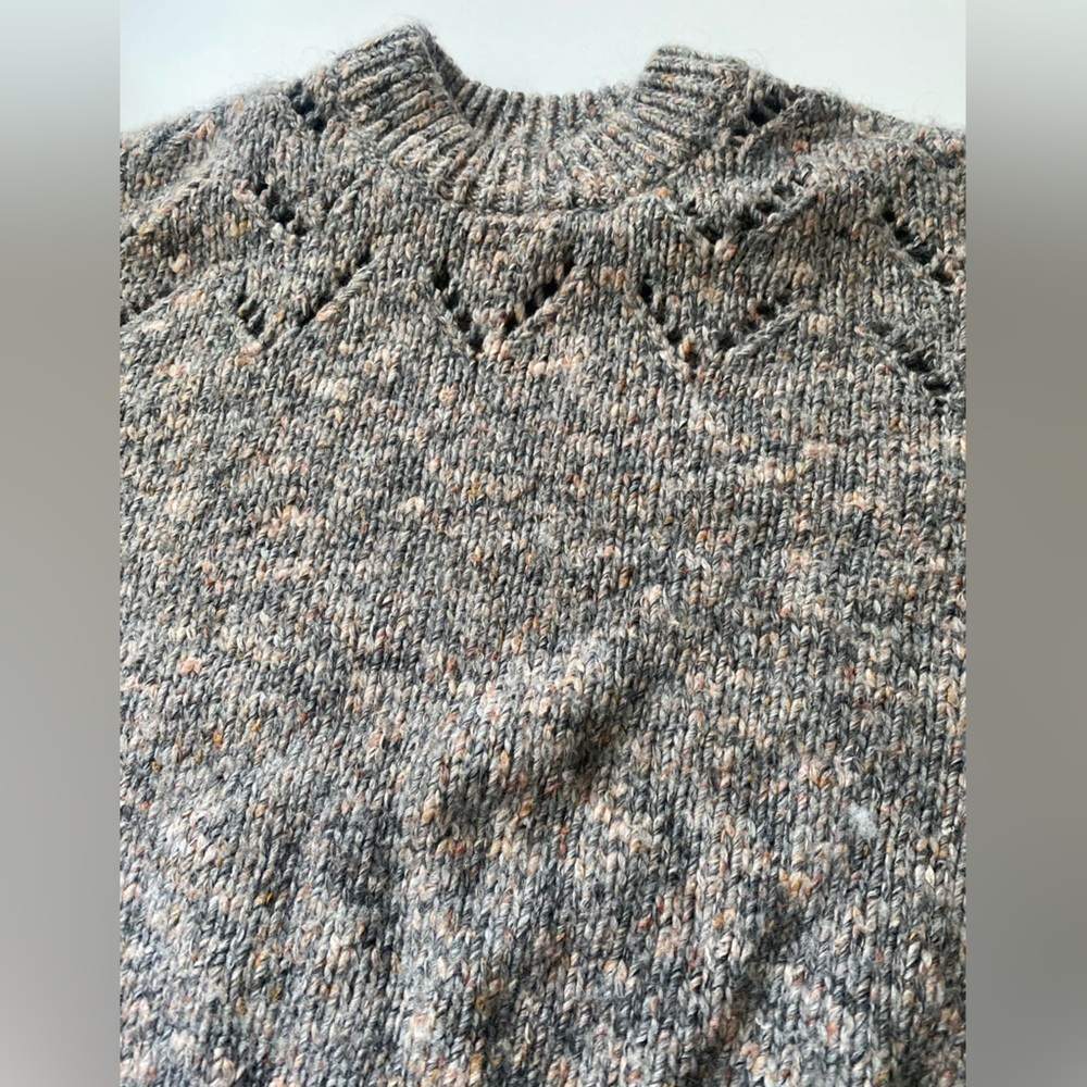 Madewell pointelle bubble sleeve pullover L - Picture 7 of 8